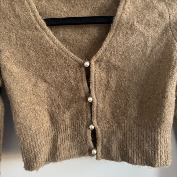 Zara Brown Cropped Button-Front Fuzzy Cardigan - Picture 3 of 6